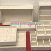 Для хранения украшений в гардеробной