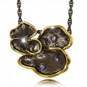 Кулон Three black flower