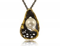 Кулон с жемчугом Black style Gold