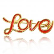 Брошь LOVE