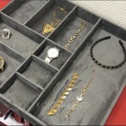 Ящик для хранения украшений, аксессуаров в гардеробной