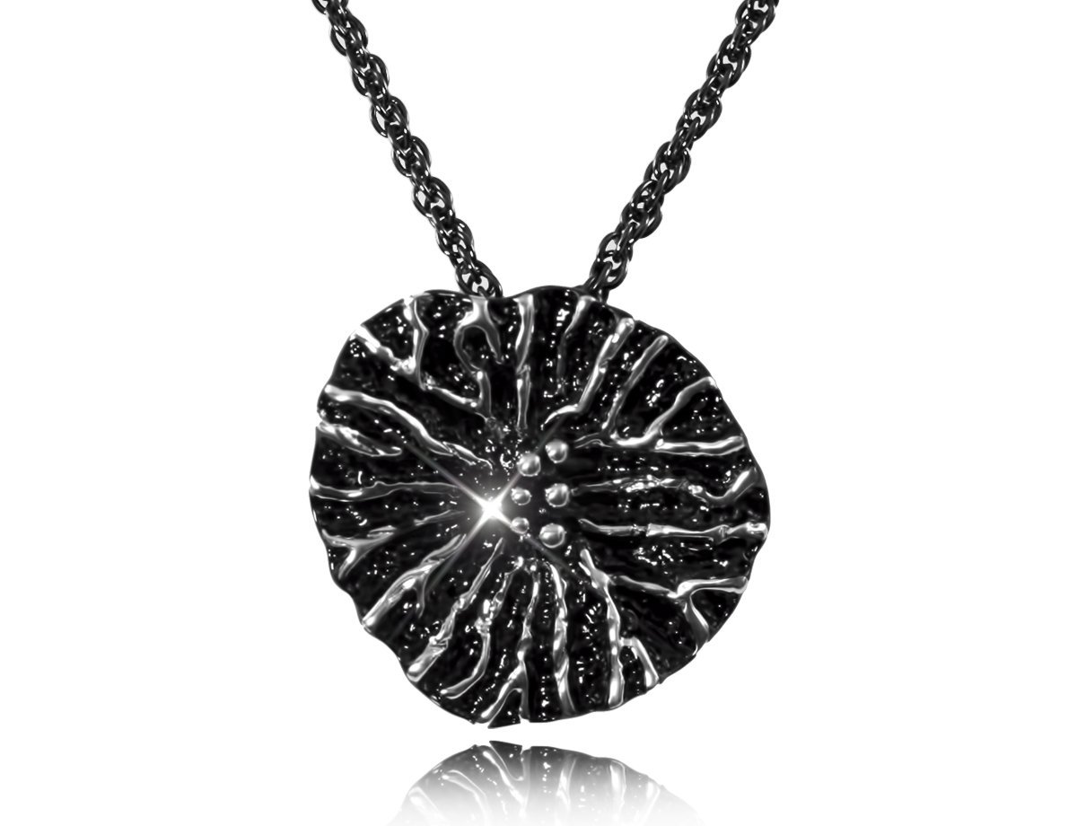 Кулон круглый Black flower -  купить в интернет-магазине Белый Барс - фото