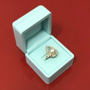 Футляр для кольца из кожи цвета мяты