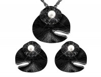 Комплект с жемчугом Black style