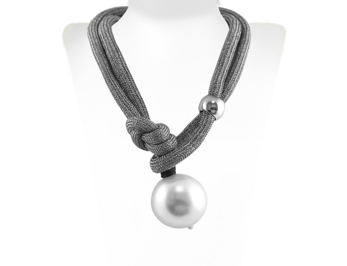 Колье Glamour ball silver -  купить в интернет-магазине Белый Барс - фото