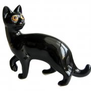 Черная кошка фигурка