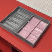 Планшет для украшений из розовой и серой элитной замши