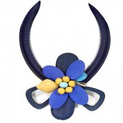Колье из кожи Flower